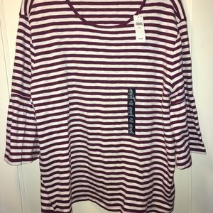 Gap bell sleeve top. New with tags!